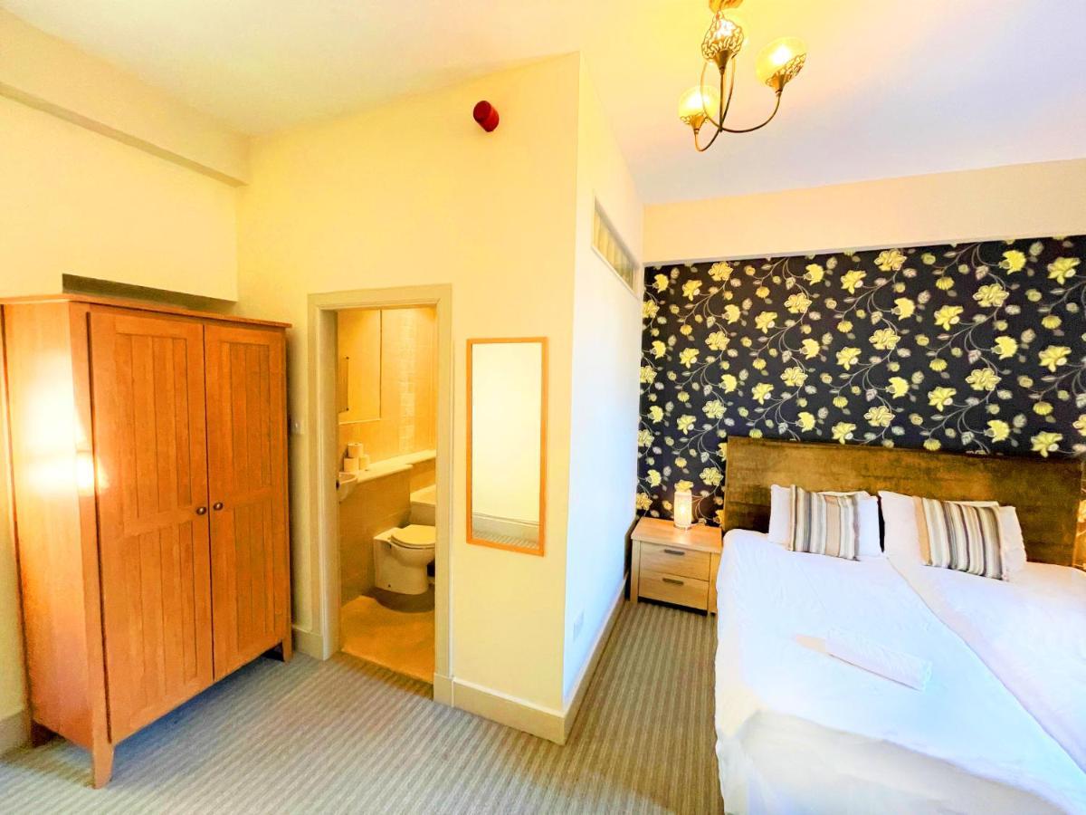 Kirkhill Estate Rooms 戈尔布里奇 外观 照片