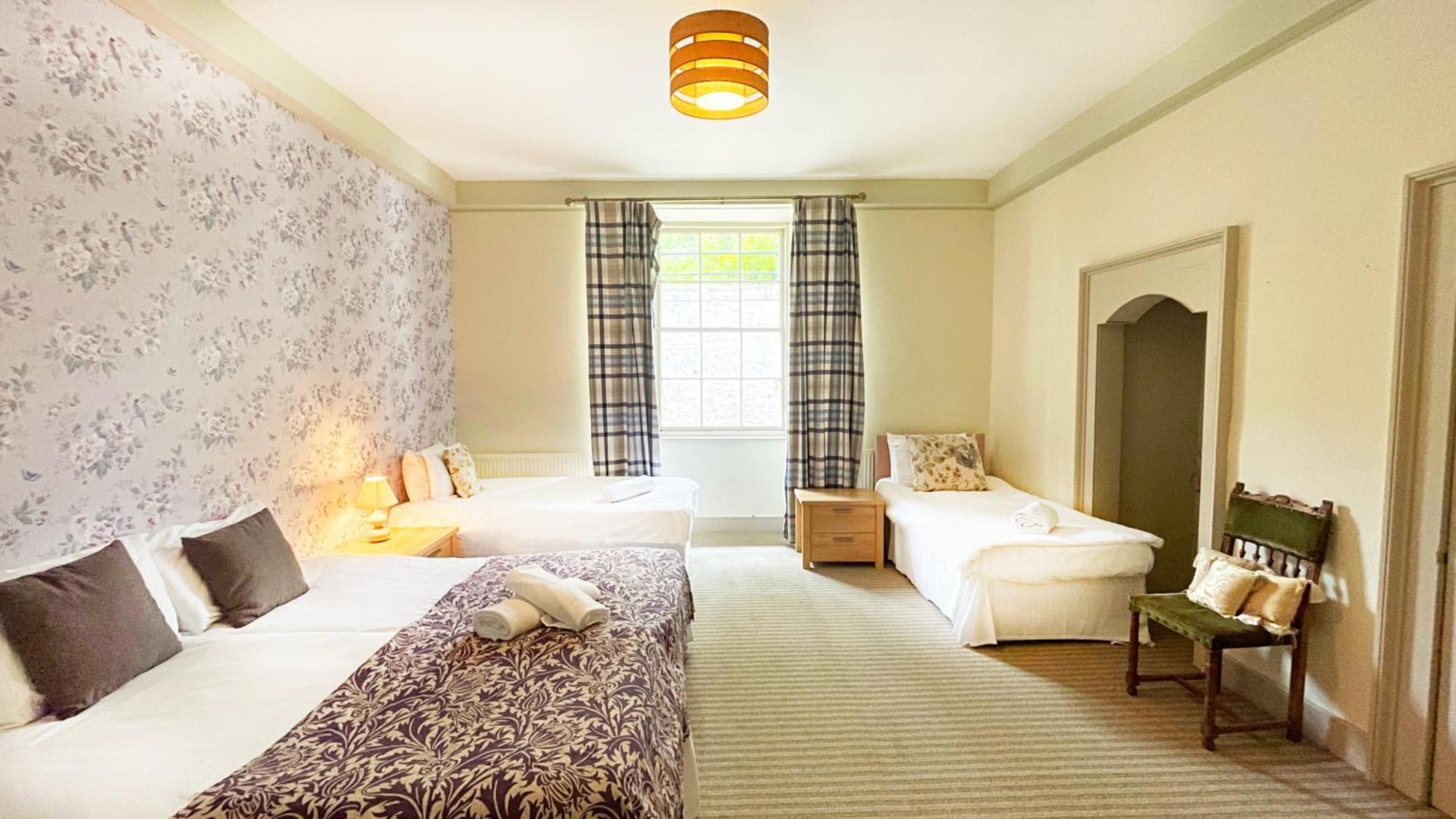 Kirkhill Estate Rooms 戈尔布里奇 外观 照片